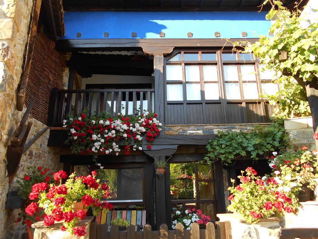 Apartamentos Samelar 카말레노 외부 사진