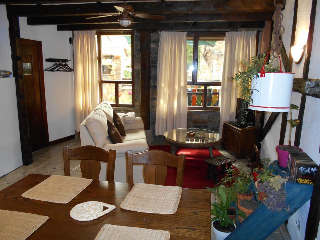 Apartamentos Samelar 카말레노 외부 사진